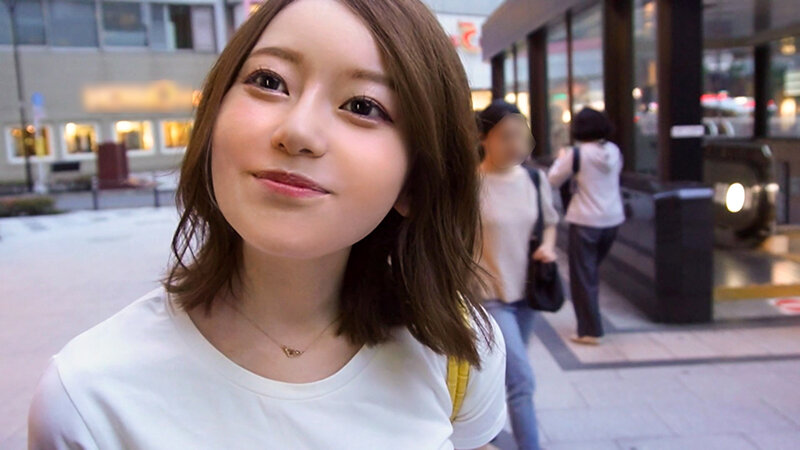 誰にも言えない秘密、あの娘の月夜【人妻コレクションvol.03】（エレナ）